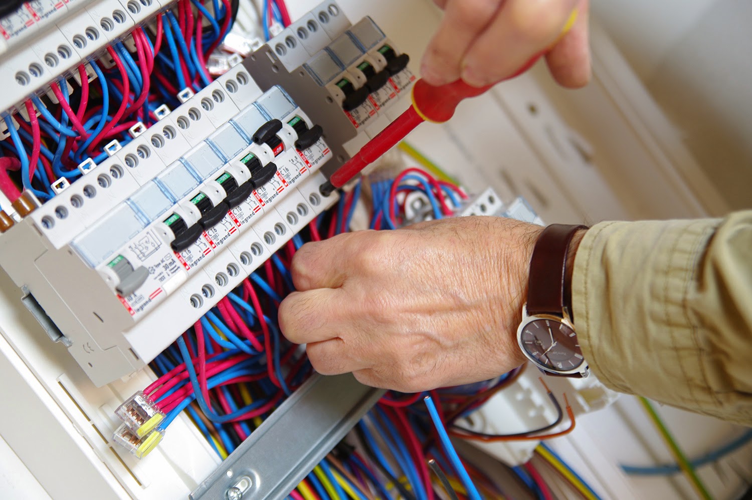 Lighting The Way: The Essential Role Of Electricians In Lane Cove