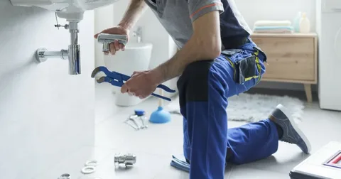 When Should You Call An Emergency Plumber In Sydney CBD?