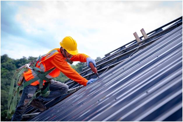 How To Find The Best Metal Roof Contractors Near You?