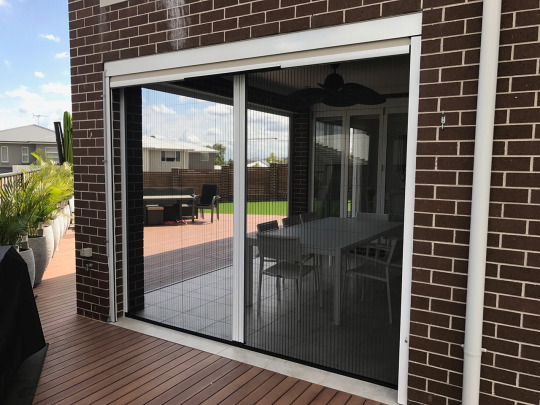 Retractable Insect screens Sydney